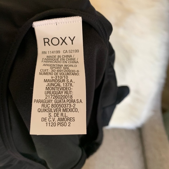 Roxy True Black Poetic Mexic' One-Piece - Picture 5 of 6